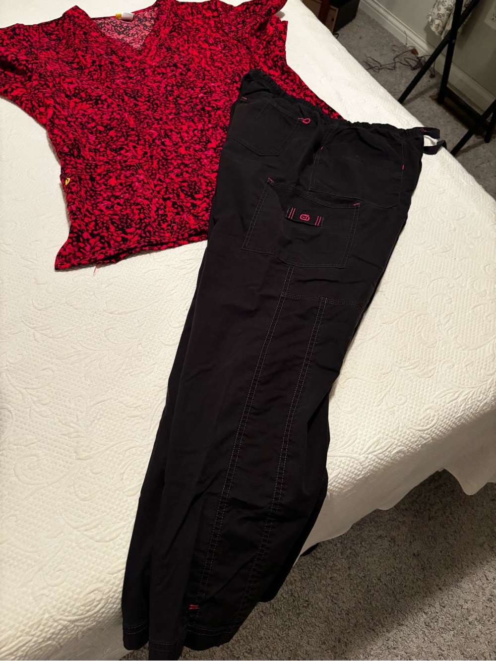 Medical Scrubs set-Cargo Bottoms